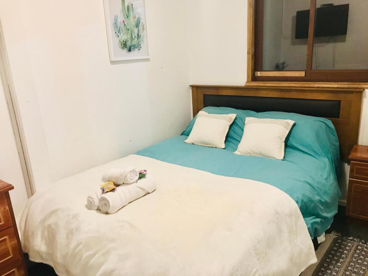 Hostel Isla Del Rey 瓦尔迪维亚 外观 照片
